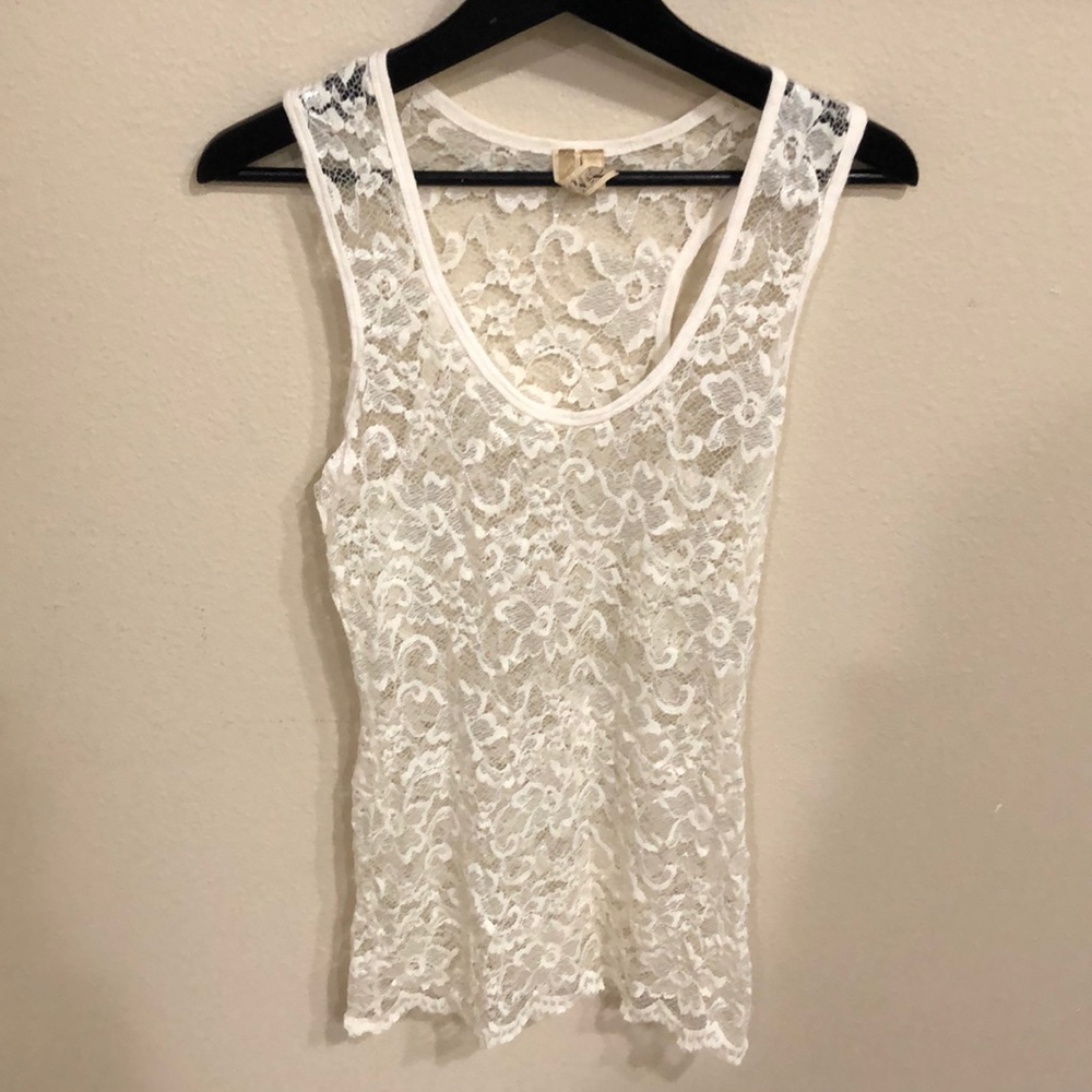 BKE top size large
